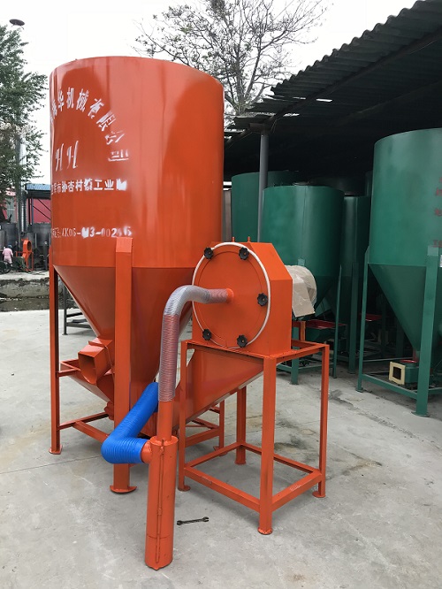小型飼料粉碎機、制粒機在飼料生產中的關鍵功能與價值